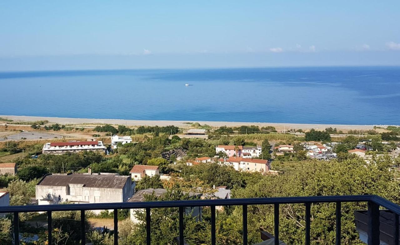 B&B L'Eucalipto Paola Exterior photo